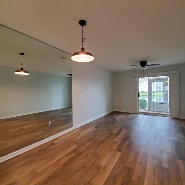 Foto del edificio - Claypond Village