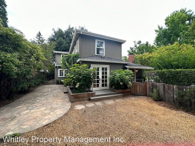 Building Photo - 4 br, 3 bath House - 535 Central Ave