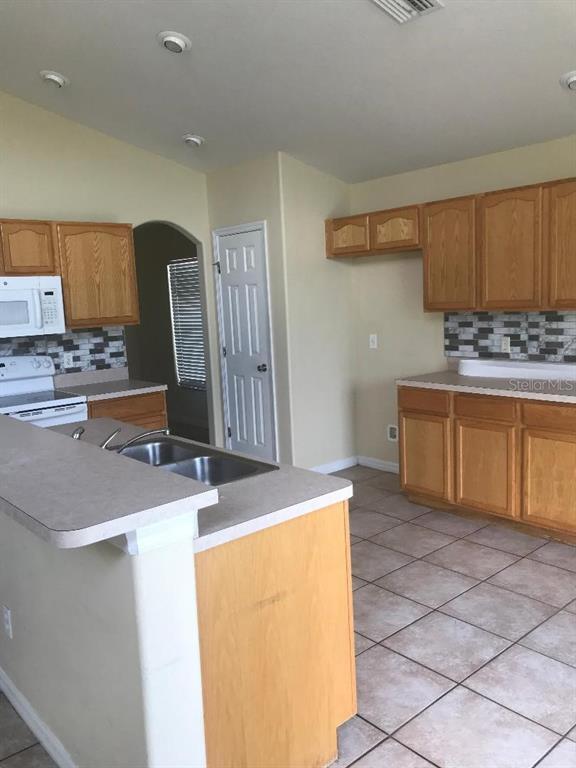 Foto del edificio - 2684 Porter St