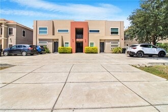 Building Photo - 3008 S L St