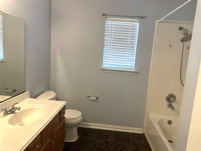Building Photo - 6235 Sutton Meadows Dr
