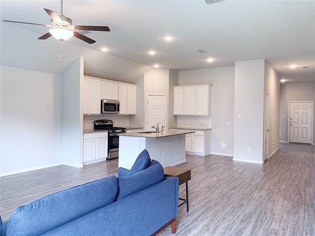 Building Photo - 6011 Priory Dr