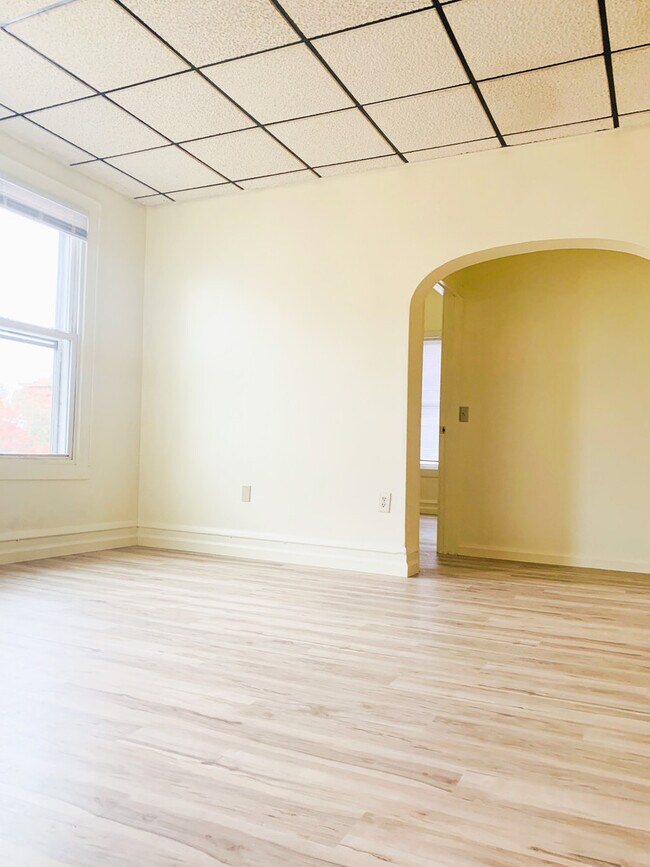 Foto del edificio - 148 N Champlain St