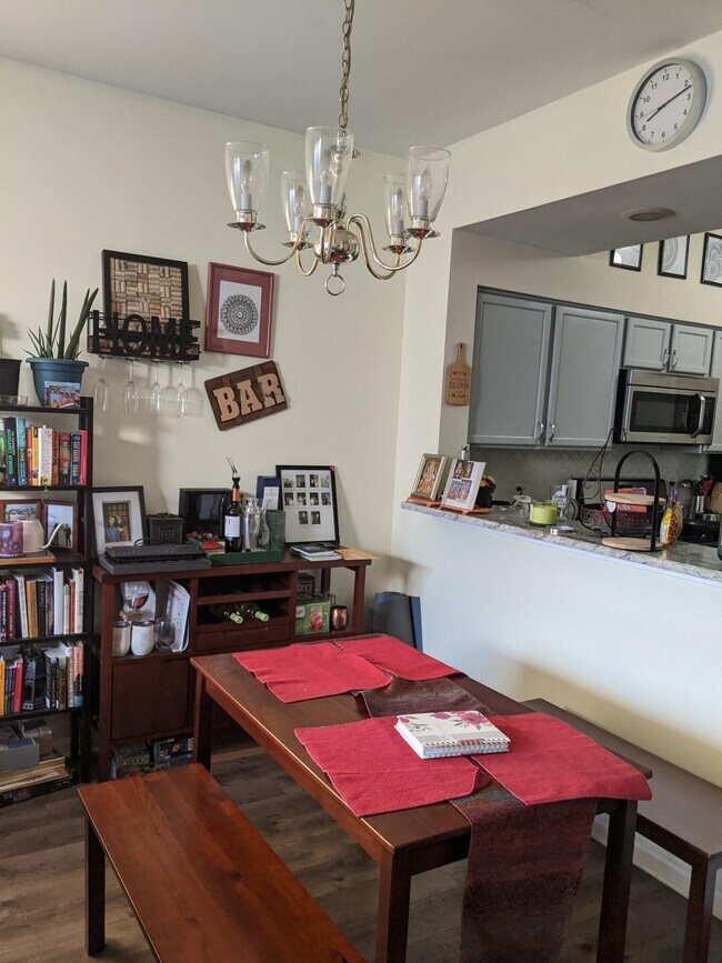 Dining area - 4493 W Quill Ln