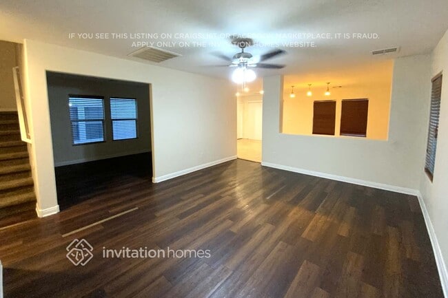 Building Photo - 7423 Scottish Castle Ave