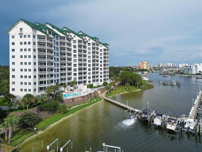 Foto del edificio - 662 Harbor Blvd