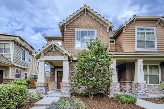Photo - Long Realty & Property Management - Wonderfully Located Townhome in Great Neighborhood