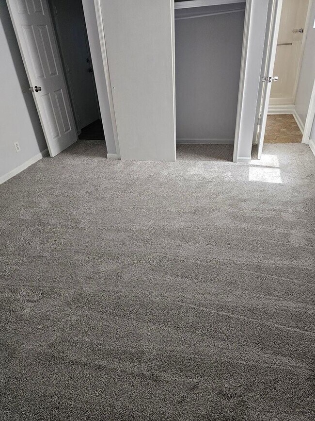 Foto del edificio - *Home For The Holidays Move In Special* 4 Bedroom Home w/Basement! Convenient Ellenwood Location!