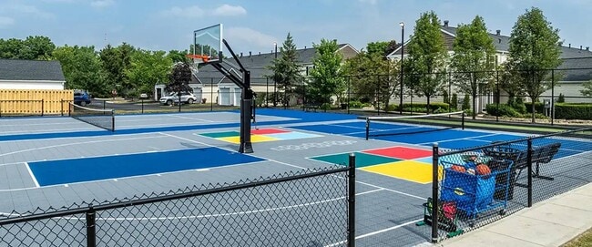 Building Photo - Fieldstone Trace