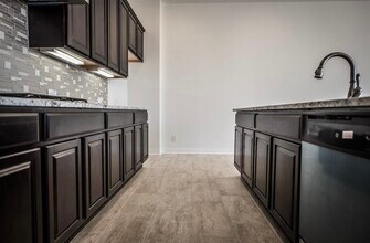 Building Photo - 3223 Harmony Creek Ln