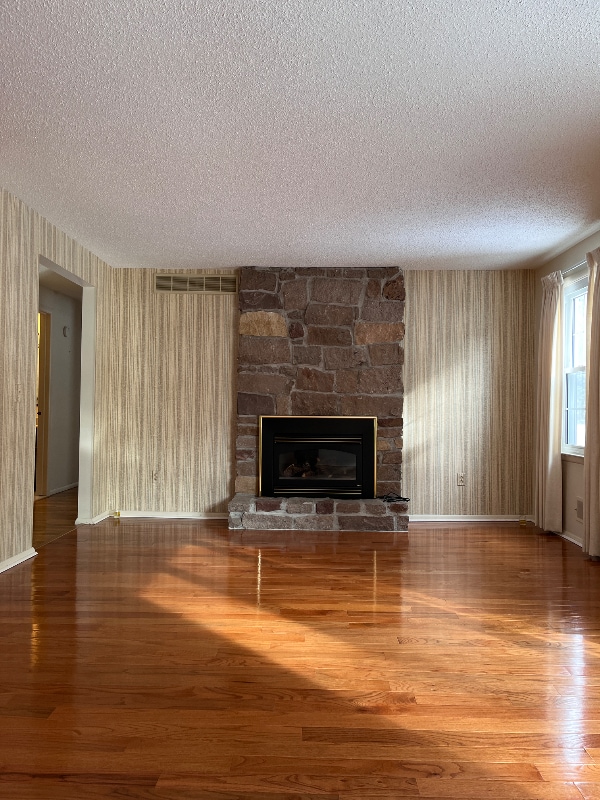 Building Photo - 33 Rockhurst Dr