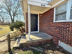 Building Photo - 6119 E Boston St