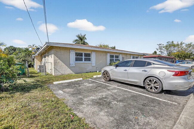 Foto del edificio - 1767-1773 NW 55th Ave