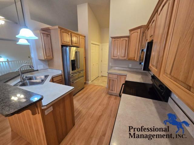 Foto del edificio - 4 bedroom in Billings MT 59102