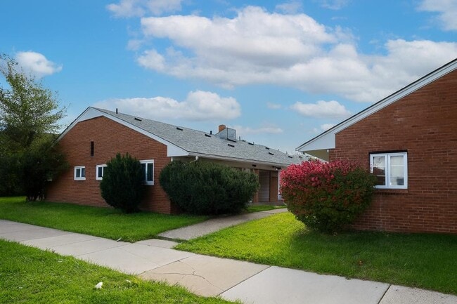 Building Photo - 14825 Joy Rd