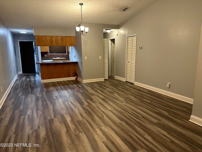 Foto del edificio - 11608 Dunes Way Dr N