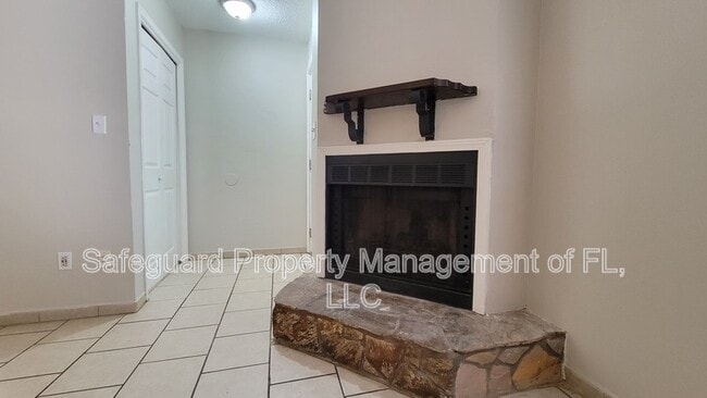Foto del edificio - 6332 W Fairfield Dr