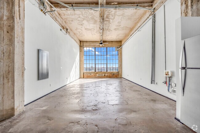 Estudio - 650SF - Sala de estar/dormitorio - American Beauty Mill Lofts