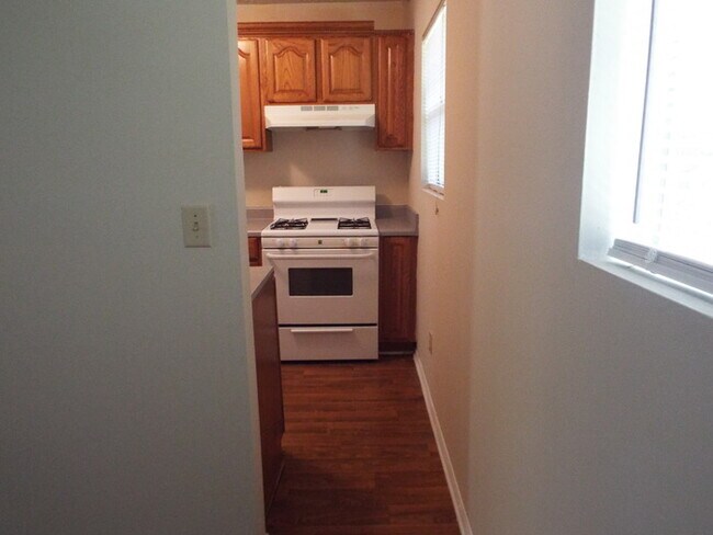 Building Photo - 4539 Doral Dr SW