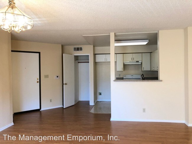 Foto del edificio - 7767 Wyngate St