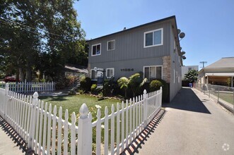 Building Photo - 11054 Otsego St