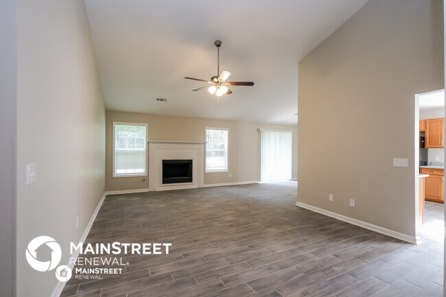 Building Photo - 65 Burdell Dr