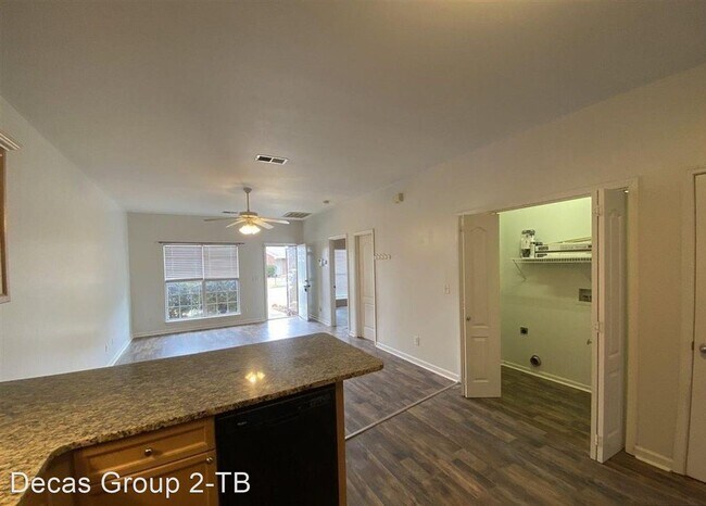 Foto del edificio - 2 br, 2 bath House - 508 Waterford Lake Cir