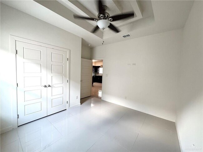 Foto del edificio - 18 Sabercat Ave