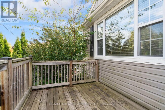 Photo du bâtiment - 555 Chester St