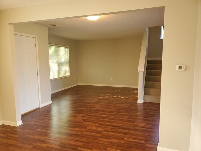 Building Photo - 6552 Hunters Ridge S
