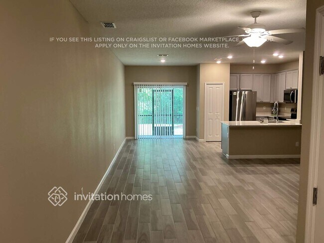 Foto del edificio - 13287 Shore Grass Dr