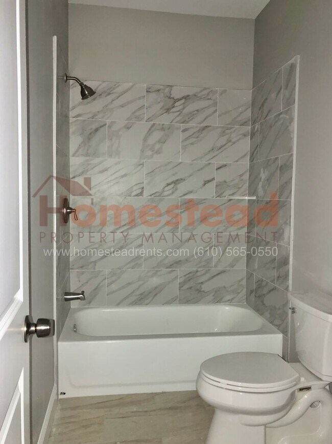 Foto del edificio - 5641 Wyalusing Ave