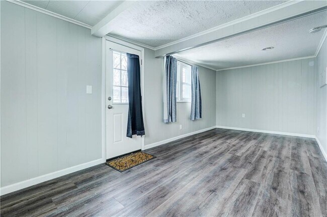 Foto del edificio - 1070 Gravel Rd