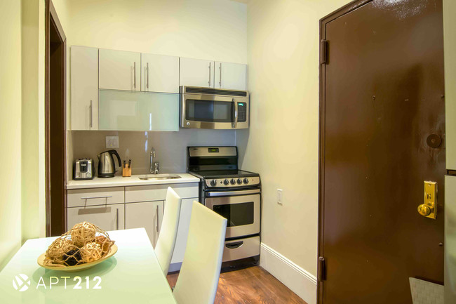 Foto del edificio - 138 E 37th St