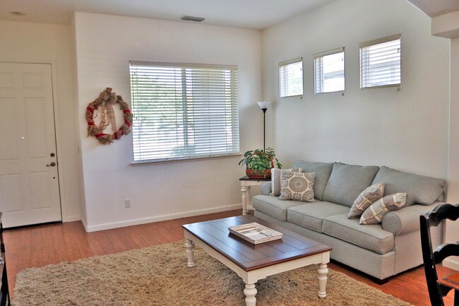 Building Photo - 6705 Silver Mill Way