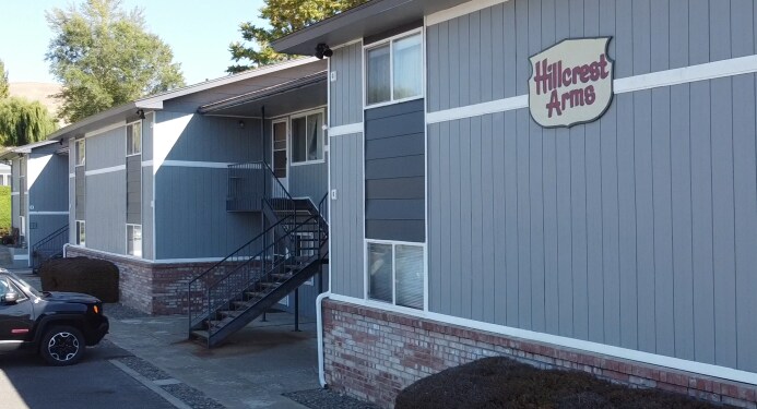 10 Unit Complex - 4507 Hillcrest Dr