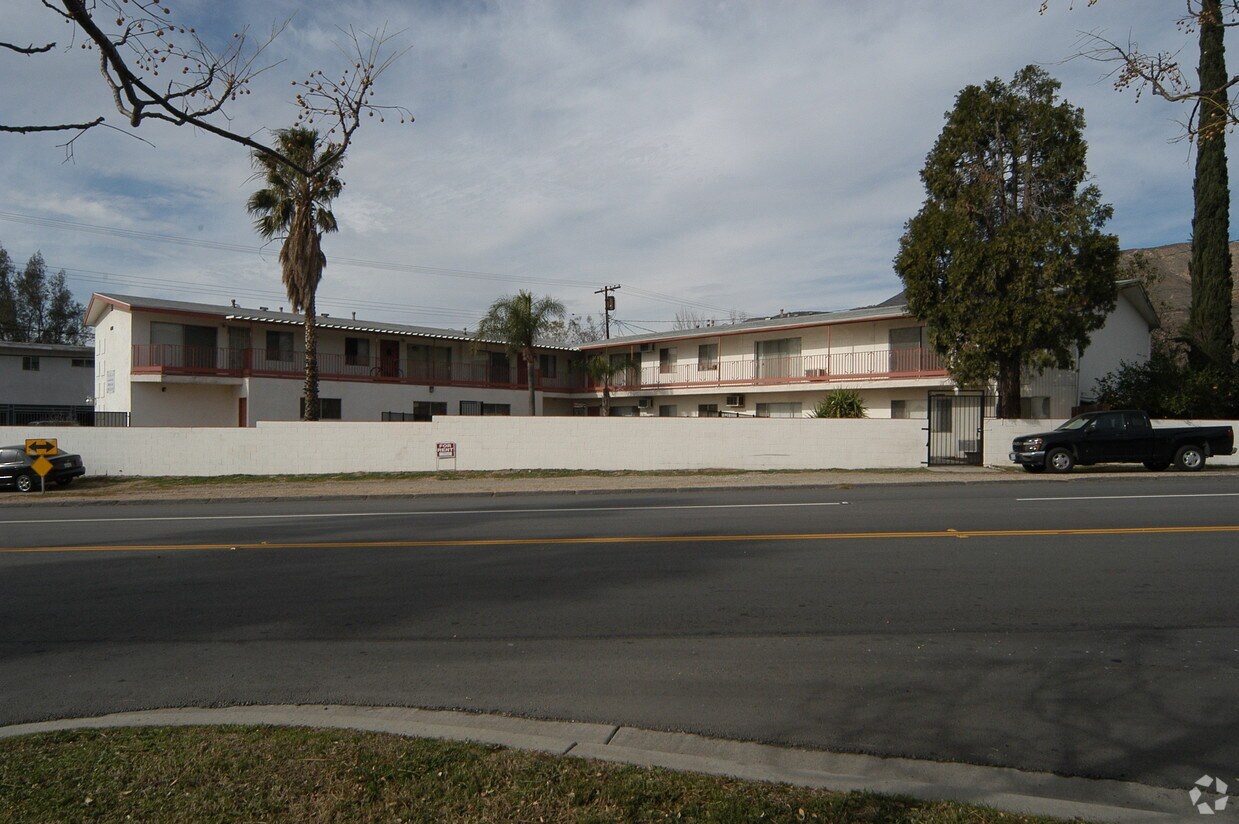Foto del edificio - Del Norte Apartments