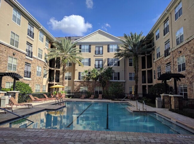 Foto del edificio - 4221 W Spruce St