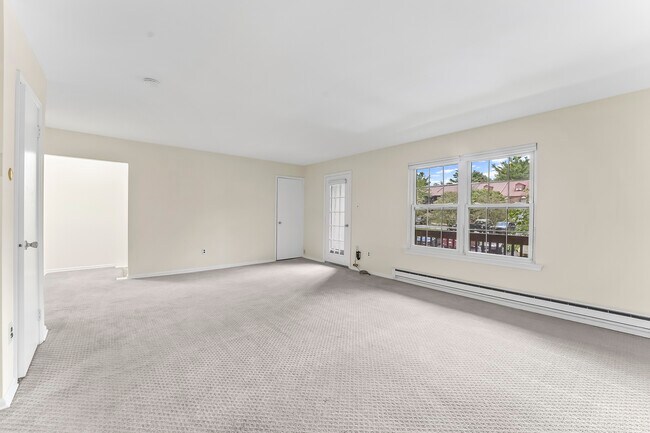 Foto del edificio - 137 Weedon Ct