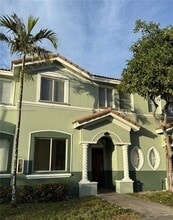 Building Photo - 2621 SE 15th Pl