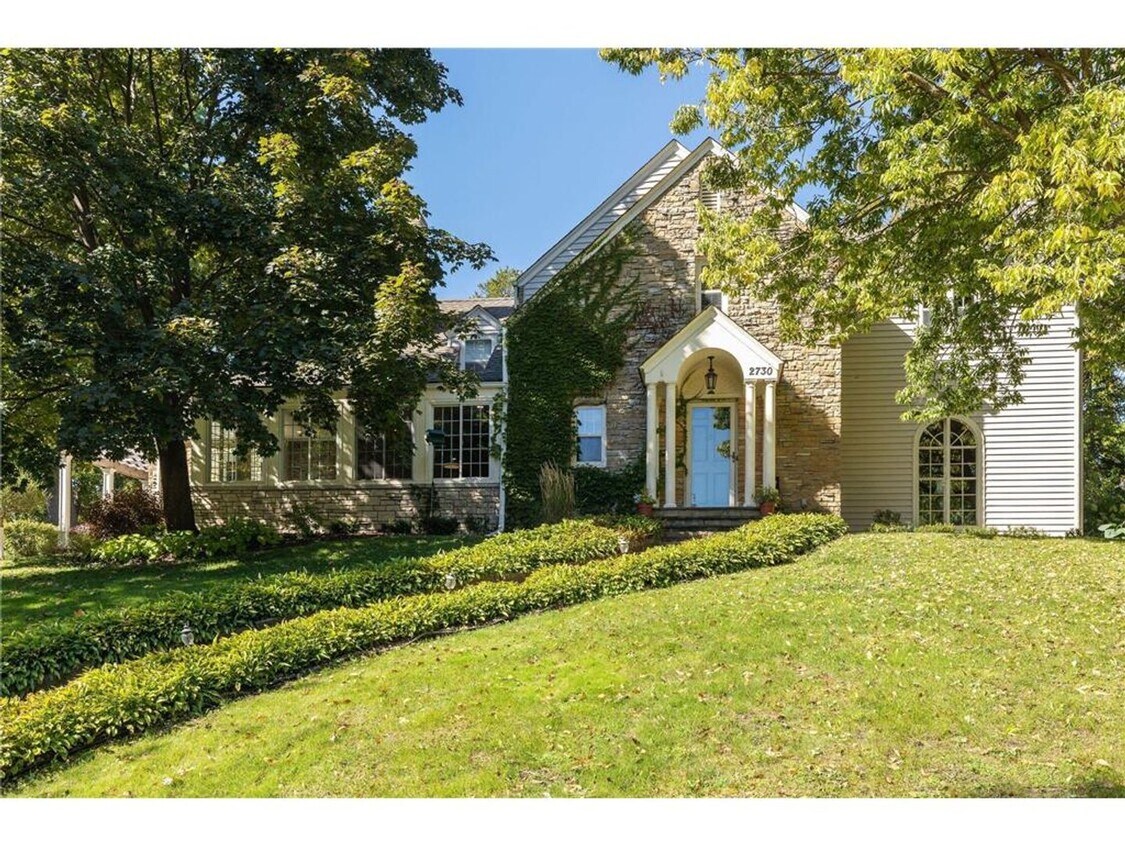 Foto principal - 2730 Glenhurst Ave