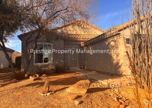 Building Photo - 5252 W Winding Desert Dr