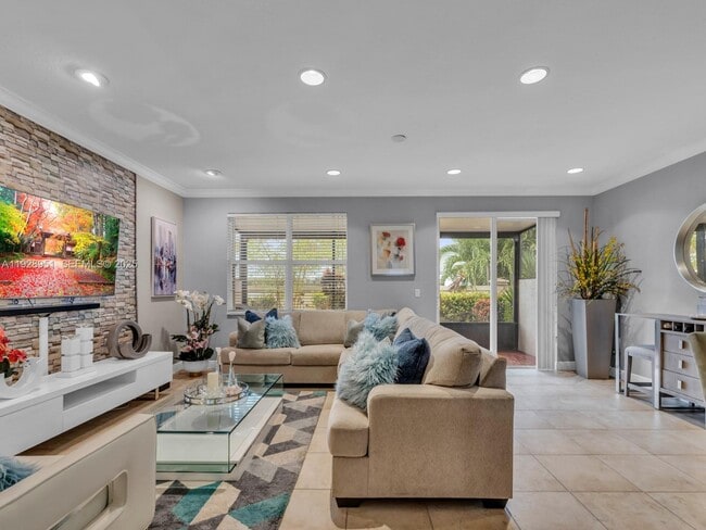 Foto del edificio - 9719 Darlington Pl