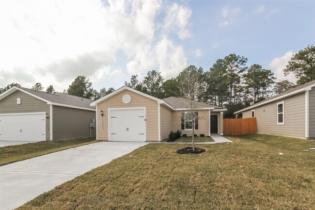 Building Photo - 27044 Leonardo Dr