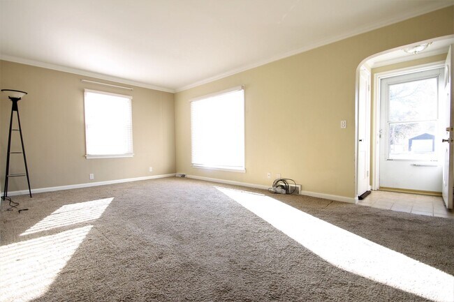 Foto del edificio - 3 Bedroom / 2 Bath Home!
