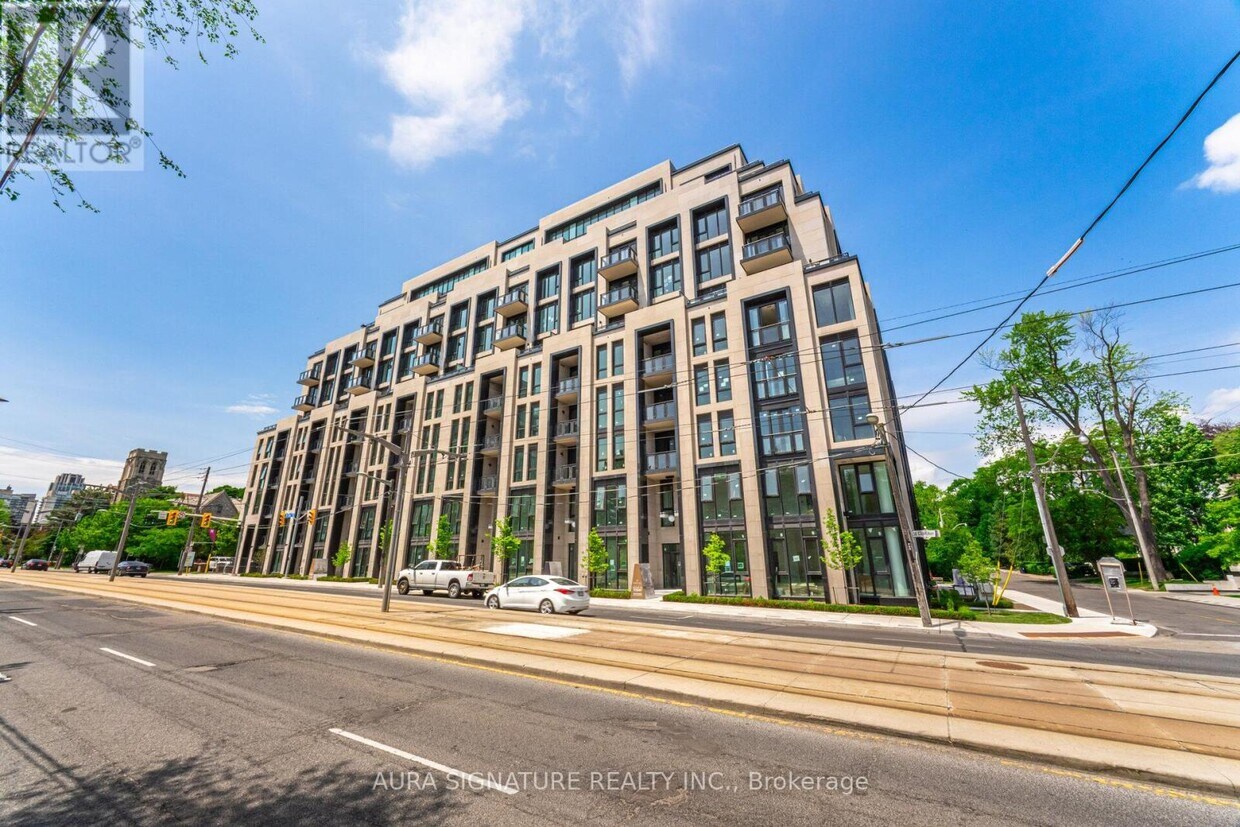 Photo principale - 2-802 Forest Hill Rd