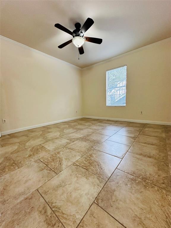 Foto del edificio - 7200 Clarewood Dr