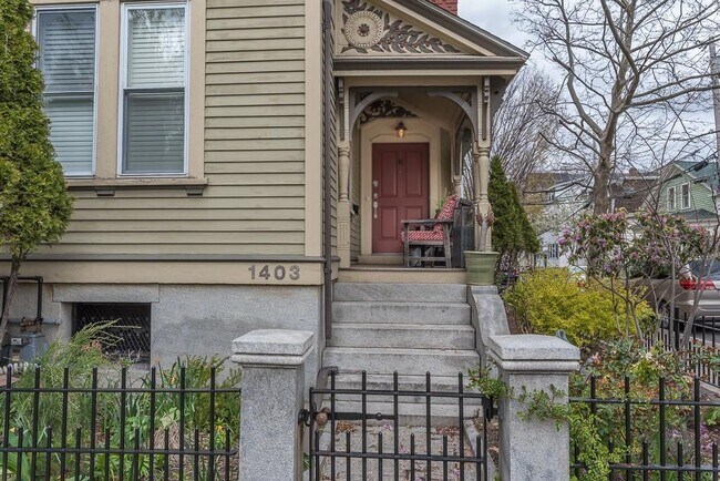 Foto del edificio - 1403 Westminster St