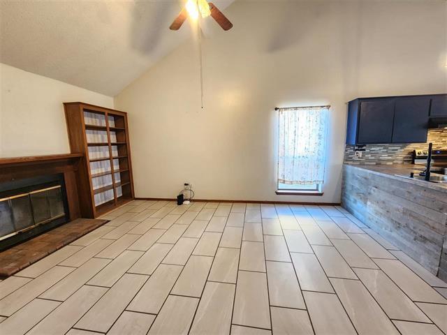 Foto del edificio - 4910 SE Mills Ave