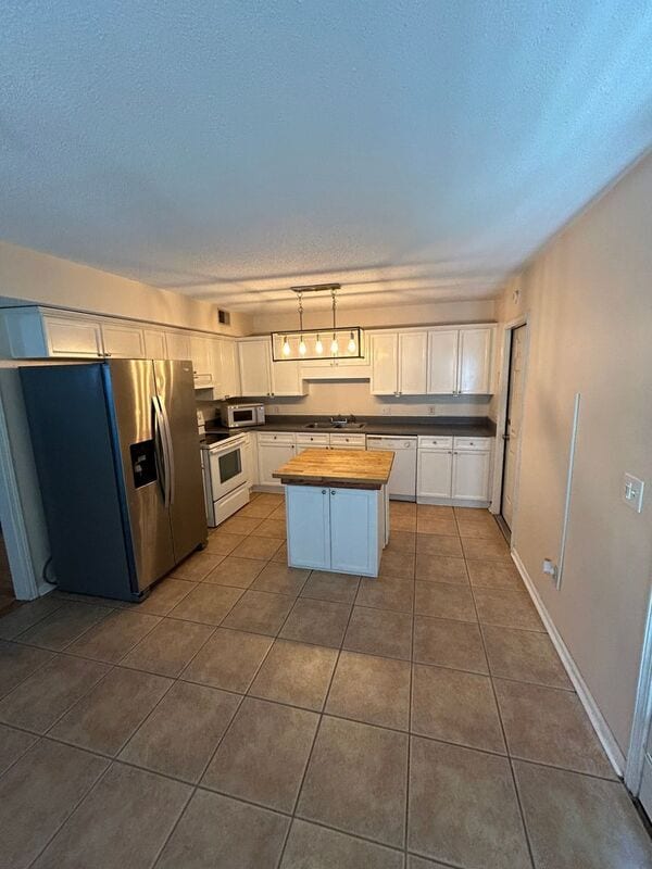 Building Photo - 189 Stonecliff Cir